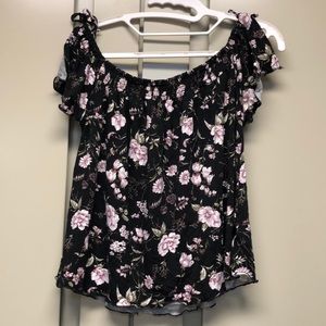 AEO SOFT & Sexy Cold Shoulder Blouse, L